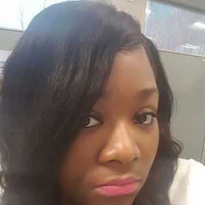 Meet your Posher, Mia