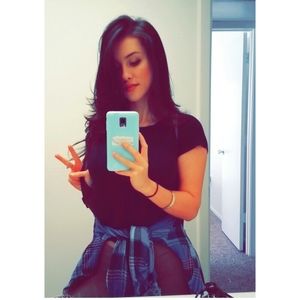 Meet your Posher, Sheena