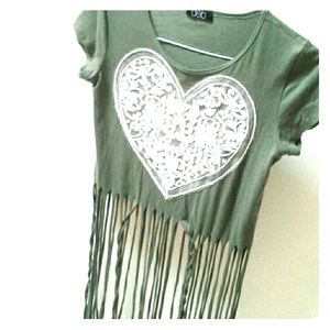 White lace heart tassled top