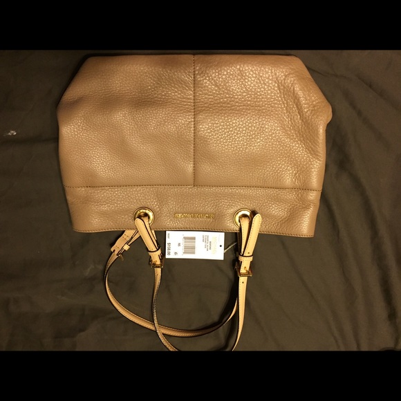 Authentic Michael Kors Bedford Purse