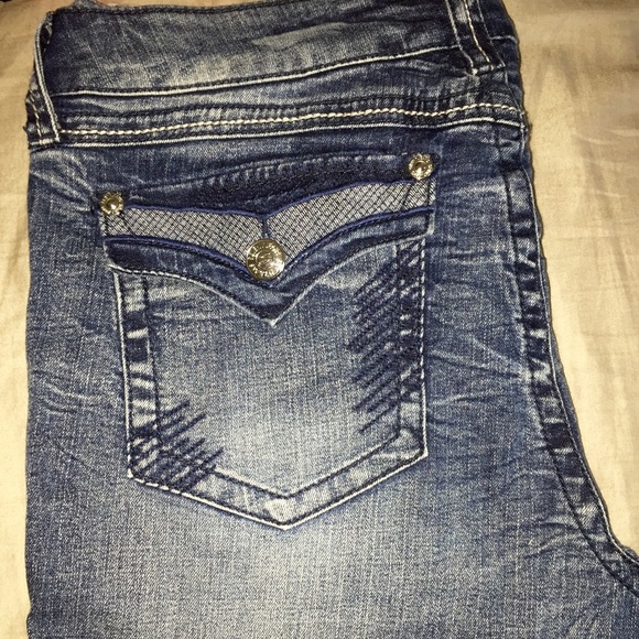 Boot cut jeans