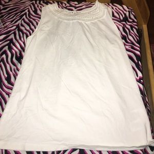 I am selling this shirt that had been worn a once