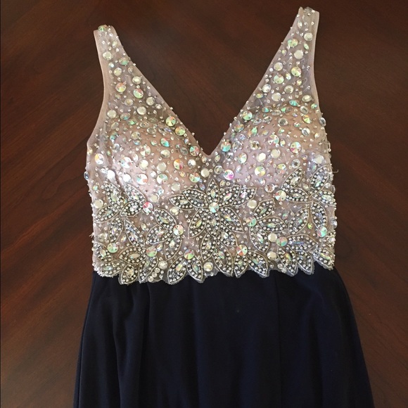 Dresses & Skirts - Long dress!