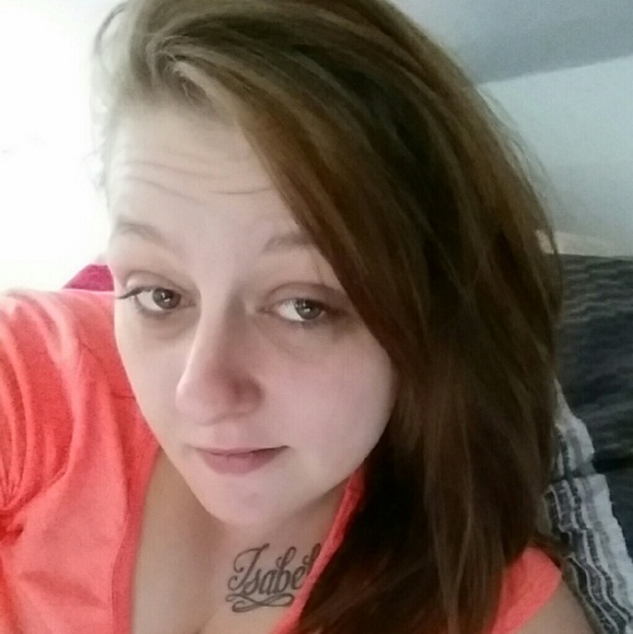 Meet your Posher, Virginia