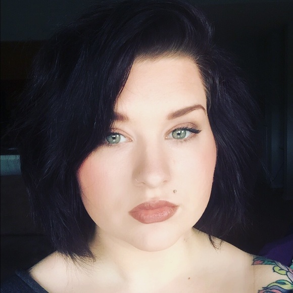 Meet your Posher, Lindsey