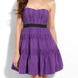 Euc BCBG Max Azria cocktail purple dress sz 8