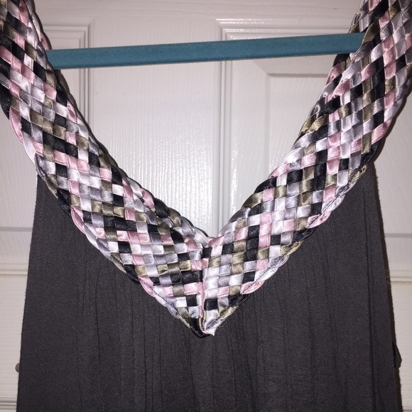 Gray Soprano Dress with Woven Neckline - Picture 3 of 4