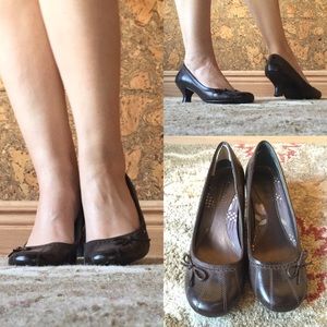 Sweet Brown Kitten Heels