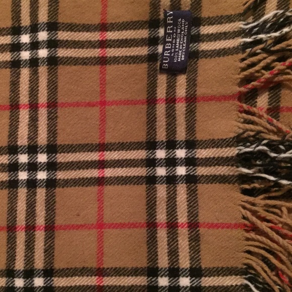 Burberry giant check scarf, authentic