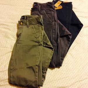 American Eagle Skinny Low Rise sz2
