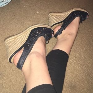 Black and Tan wedges
