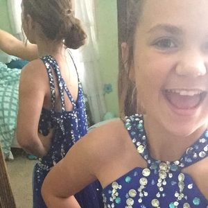 Meet your Posher, Emily