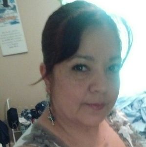 Meet your Posher, Juana