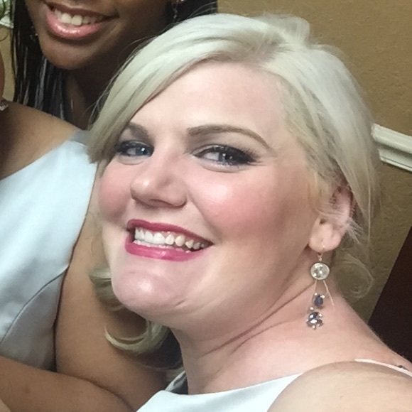 Meet your Posher, Caryn - Picture 1 of 1