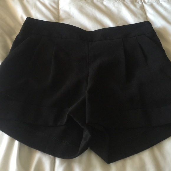 Brand New Express Dress Shorts - Picture 1 of 4