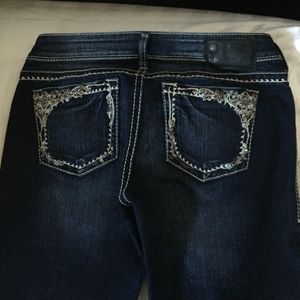 Tuesday style silver jeans