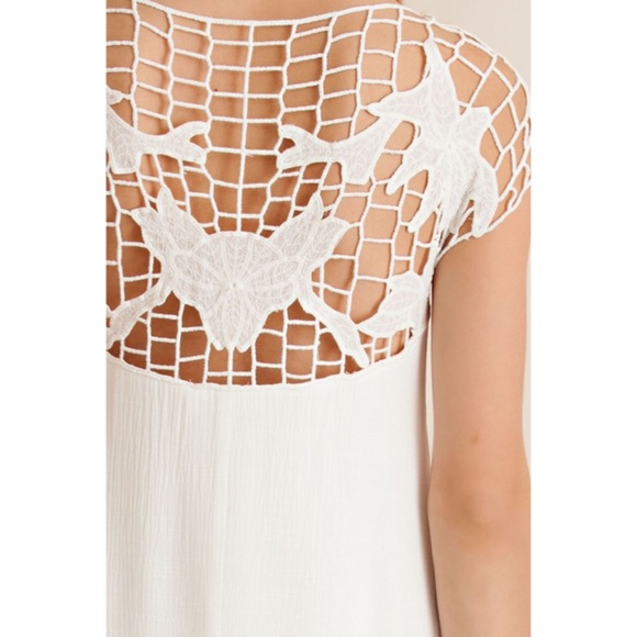 LAST ONE!! Dress - Picture 3 of 4