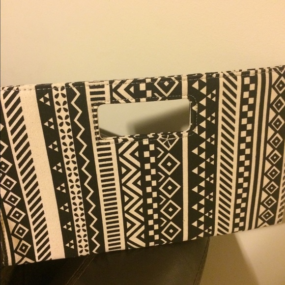 Classy edgy hand bag