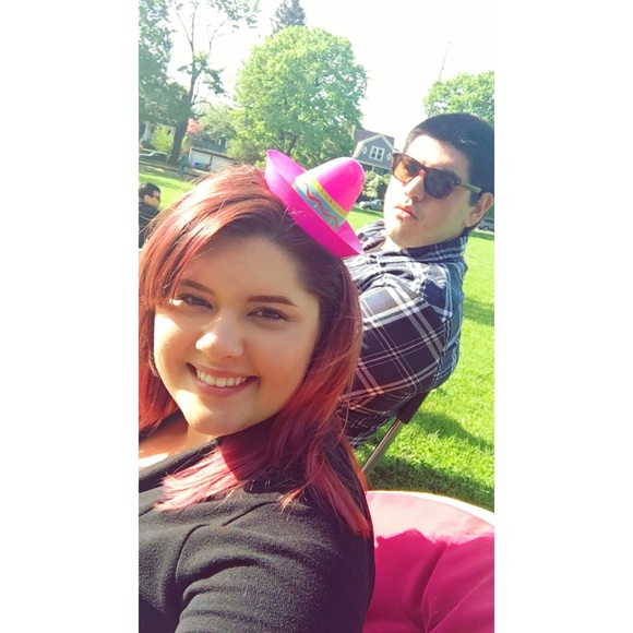 💖MEET YOUR POSHER💋 - Picture 3 of 4