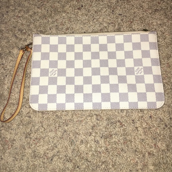 louis vuitton damier azur wristlet