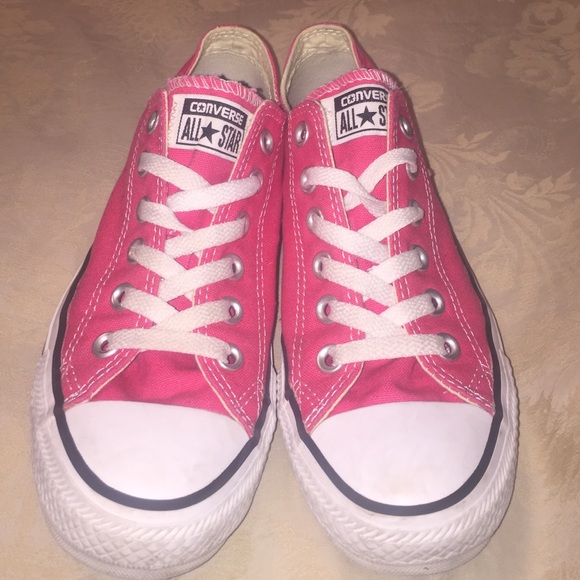 women's pink converse