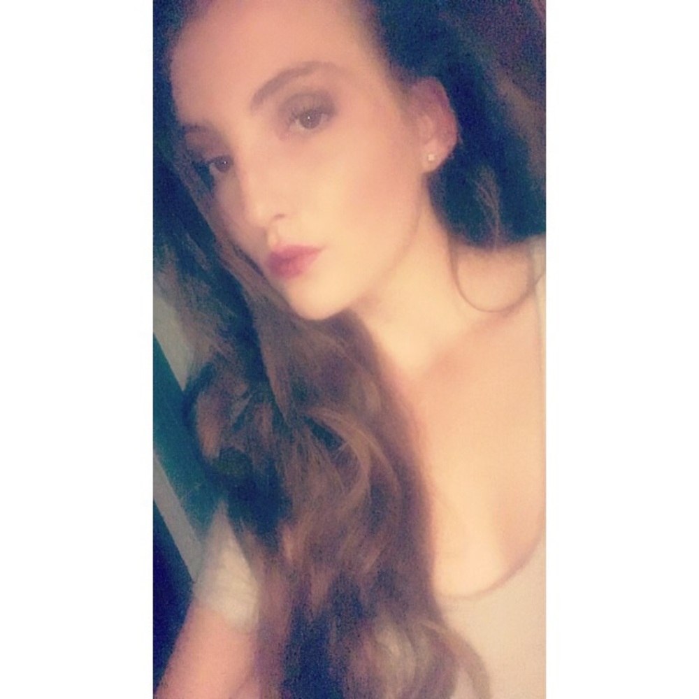 Meet your Posher, Tashia