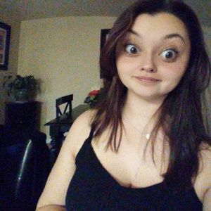 Meet your Posher, Alisha