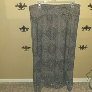 Robert Louis skirt