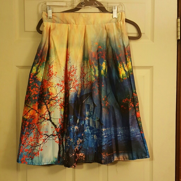 Dresses & Skirts - Floral print / scenery skirt NWT
