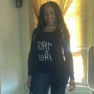 Meet your Posher, Gena