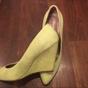 Gorgeous lime green wedges