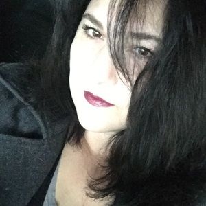 Meet your Posher, Rita