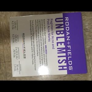 Rodan + Fields unblemished face wash