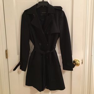 Zara trench coat: Black