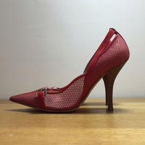 Sexy Red GUESS Pumps