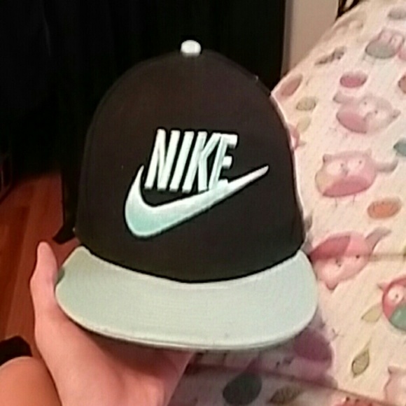 Nike hat