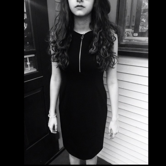 Half zip Calvin Klein LBD 😉💕