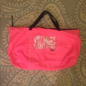 Victoria's Secret Gym Bag!