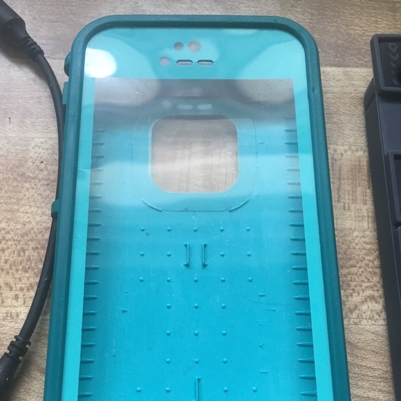 ON HOLD life proof for iPhone 5s