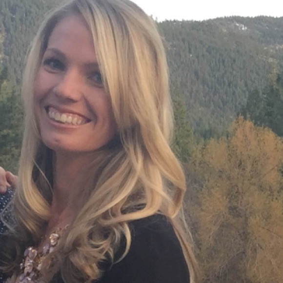 Meet your Posher, Monica - Picture 1 of 1