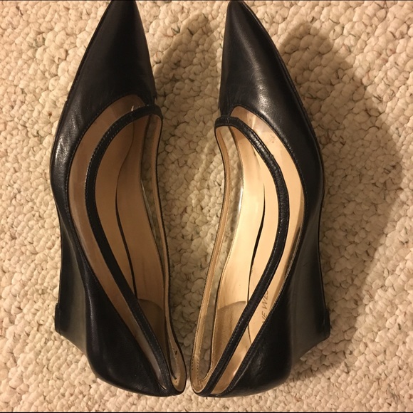 ⭐️FINAL⭐️ Black Pointed-toe Wedges