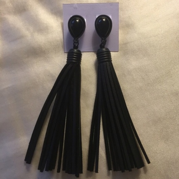 Ellegant Black Tassel Earrings