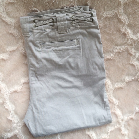 🔴Khaki Nautica Capris
