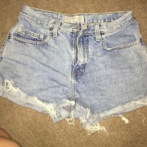 Abercrombie & Fitch High-waisted shorts