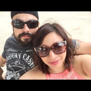 Meet your Posher, Cris