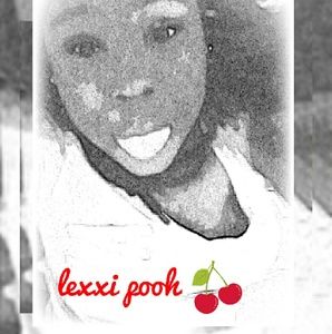 Meet your Posher, Alexia