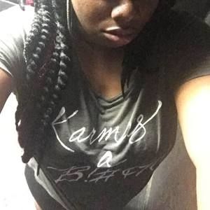 Meet your Posher, Vanlyn