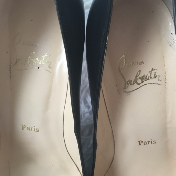 SOLD Authentic Loubs 4" Black heels - Picture 4 of 4