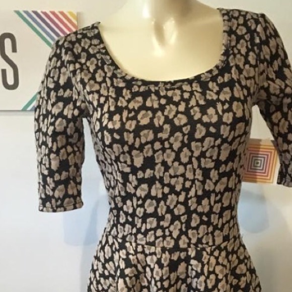 LuLaRoe Nicole Grey Leopard Cheetah Dress