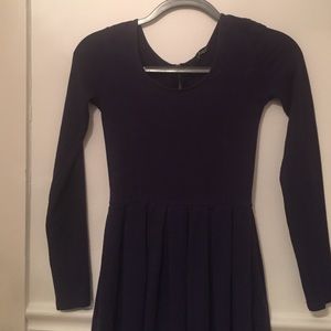 Aritzia Talula fitted A-line dress in Navy